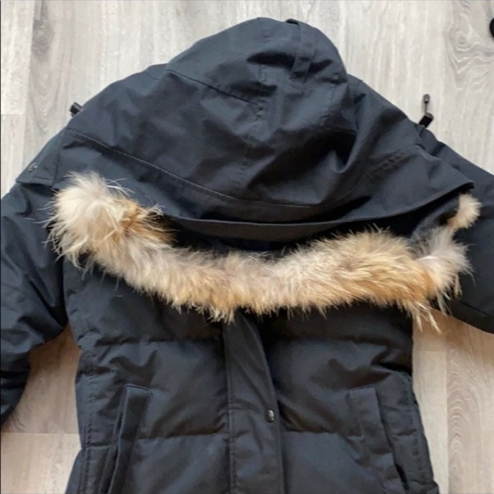 Black Label Shelburne Canada Goose Parka - Picture 6 of 12